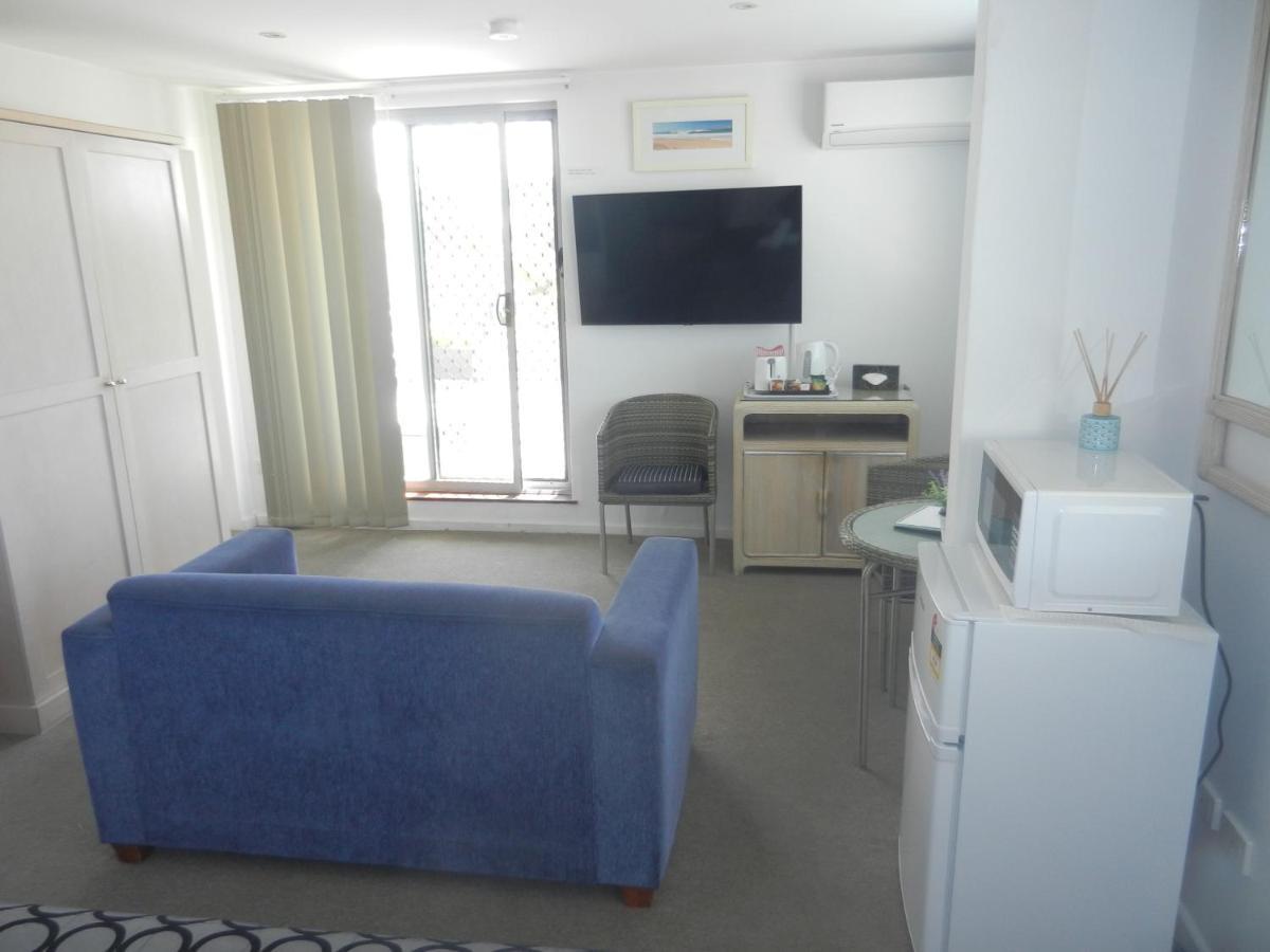 Oceanside Hawks Nest Hotell Eksteriør bilde