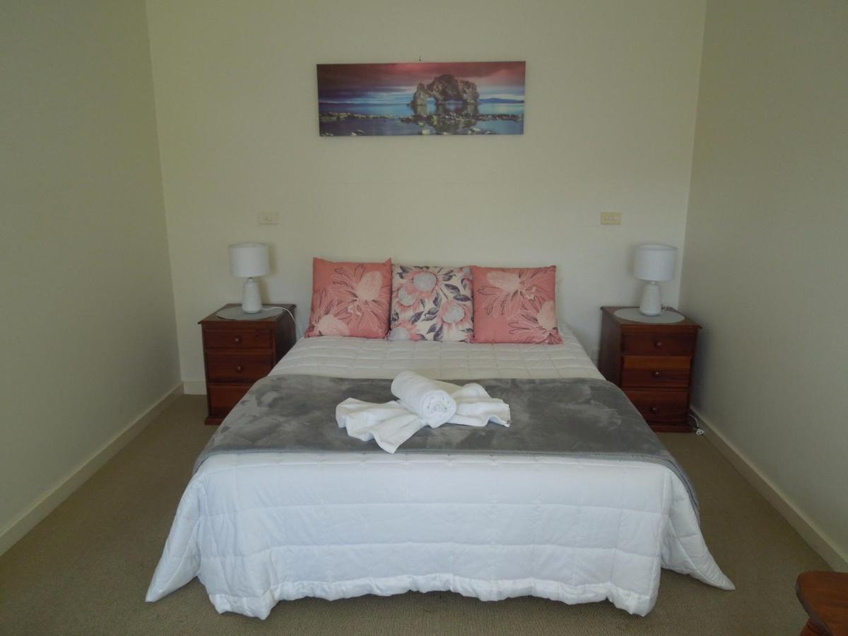 Oceanside Hawks Nest Hotell Eksteriør bilde